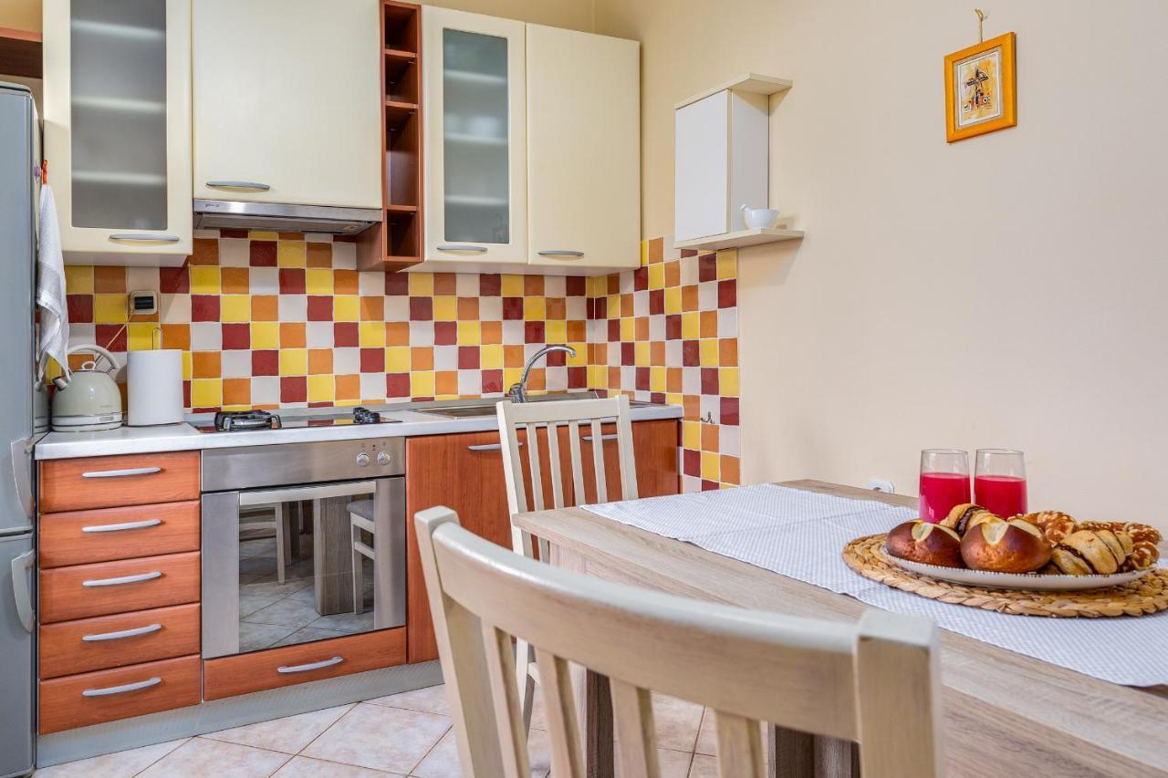 Apartment 'Olivia' Zadar Buitenkant foto